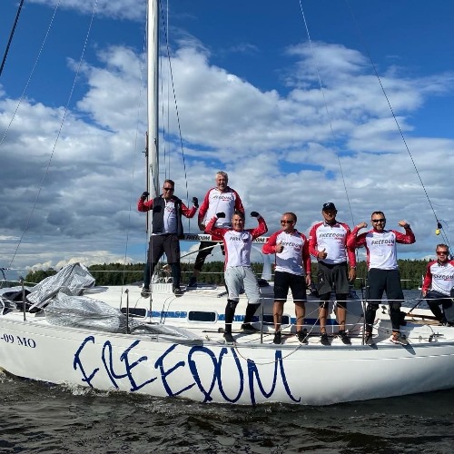 FREEDOM Sailing Team
